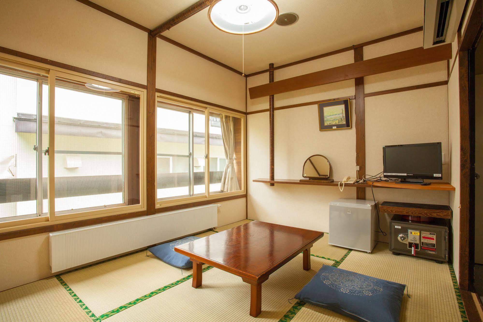 Hotel Mutsumi Shiga Kogen Luaran gambar